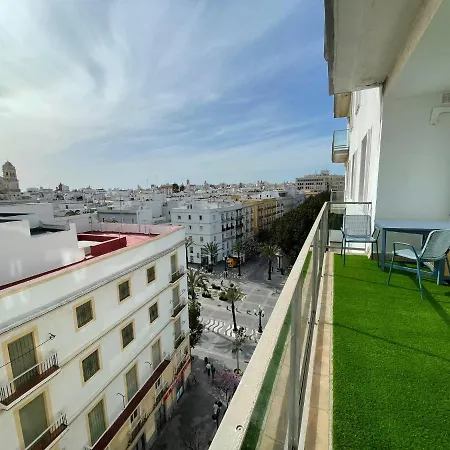Апартаменты Skyline - Loft With Private Terrace And Breathtaking Views!